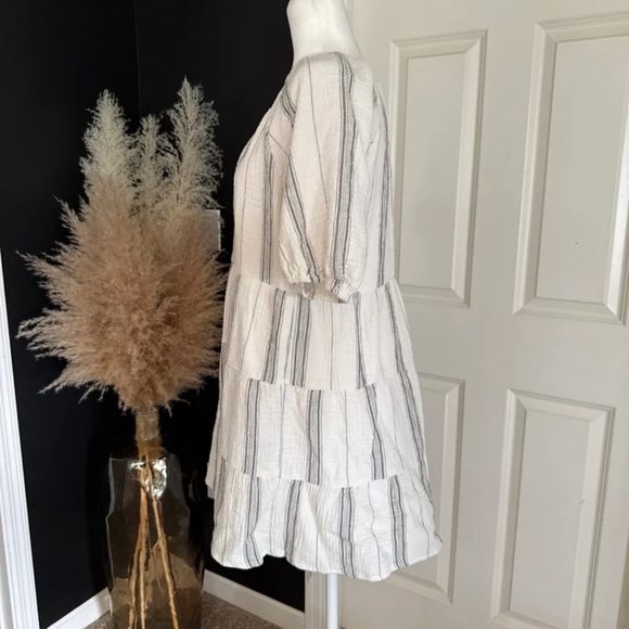 Evereve Alexia Tiered Cotton Mini Dress
 size Large - Picture 6 of 12